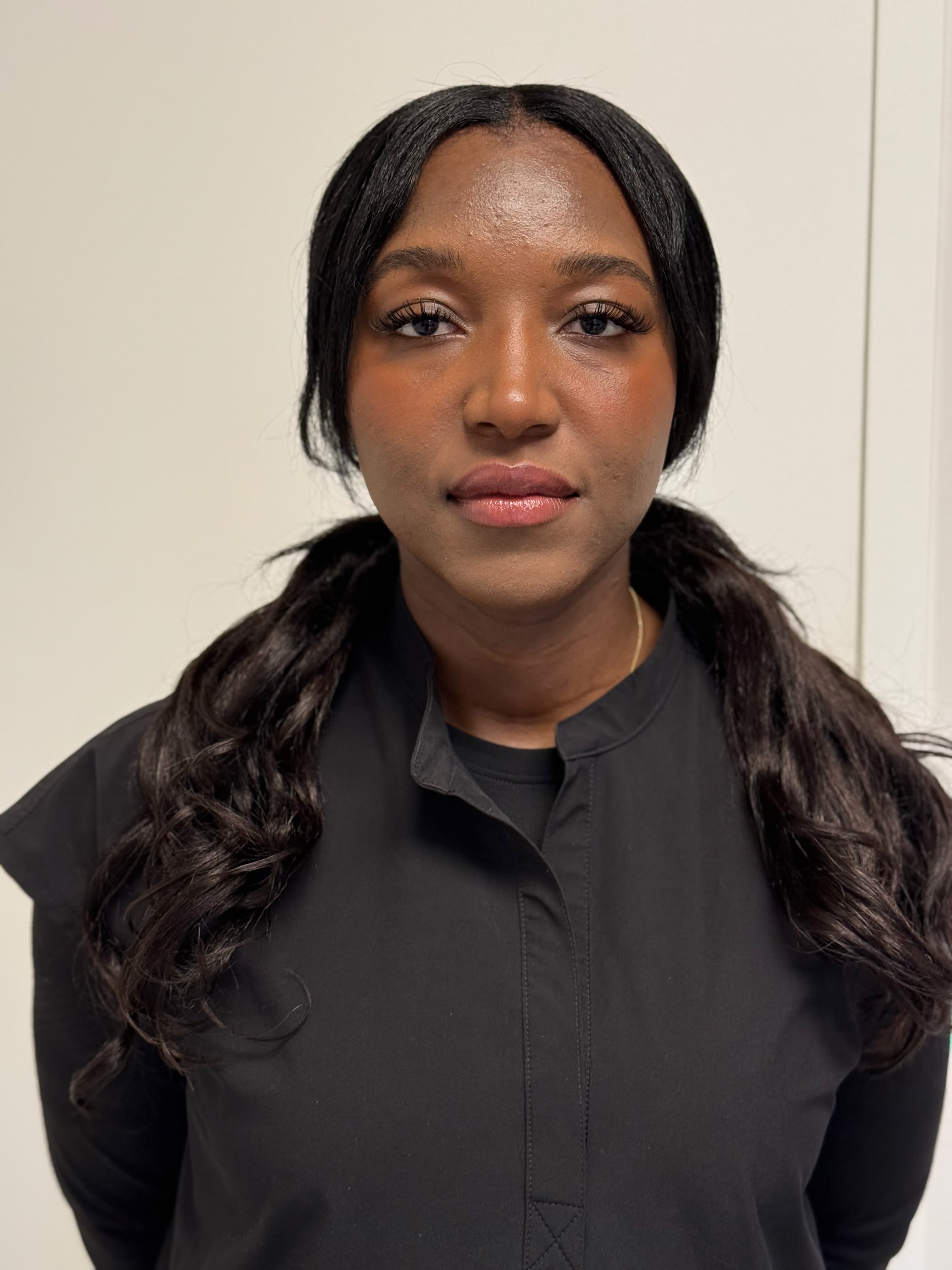 Marie Ama Manket, Laboratory Director et Chief Embryologist à la Clinique Notre Dame de la Tendresse